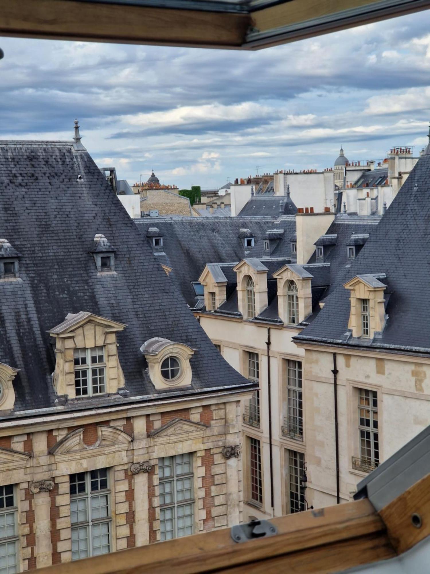 Hotel De La Herse D'Or Paris Exteriör bild